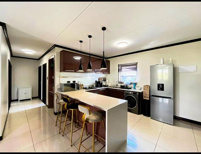 3 BEDROOM APARTMENT FOR SALE IN NOORDWYK